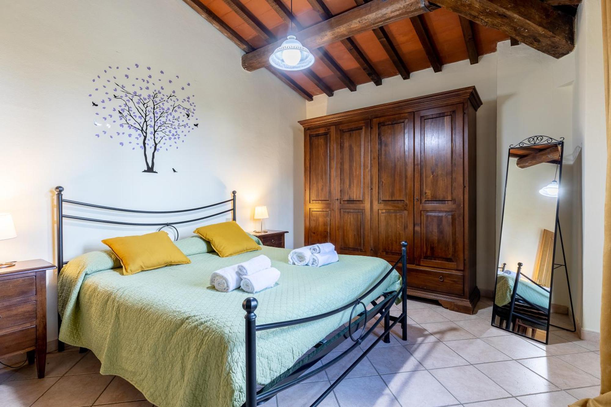Residence Montevecchio Монтополи-ин-Валь-д'Арно Экстерьер фото
