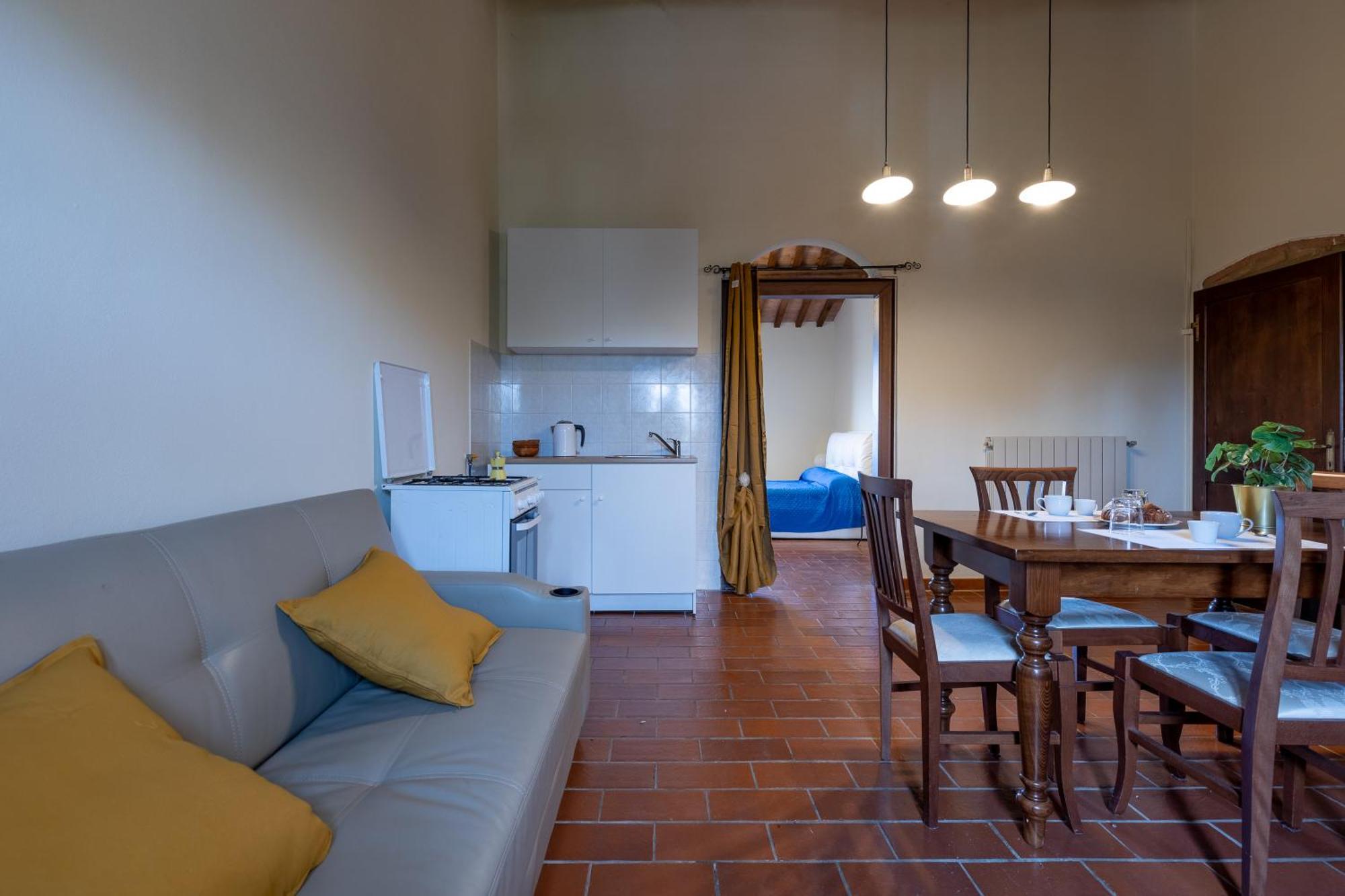 Residence Montevecchio Монтополи-ин-Валь-д'Арно Экстерьер фото