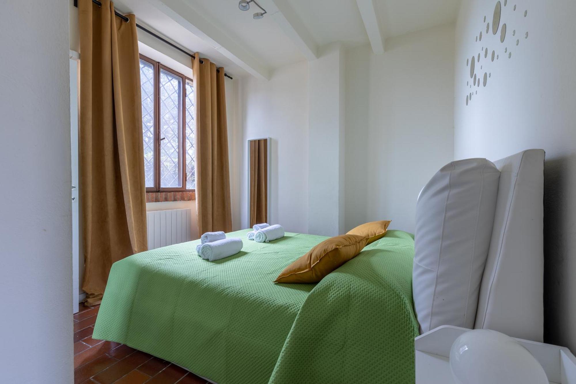 Residence Montevecchio Монтополи-ин-Валь-д'Арно Экстерьер фото