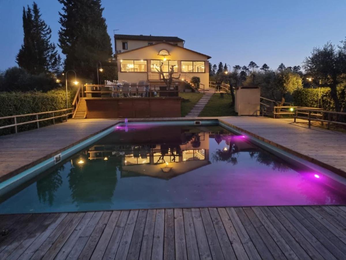 Residence Montevecchio Монтополи-ин-Валь-д'Арно Экстерьер фото